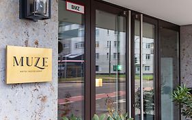 MUZE Hotel Dusseldorf - Handwritten Collection